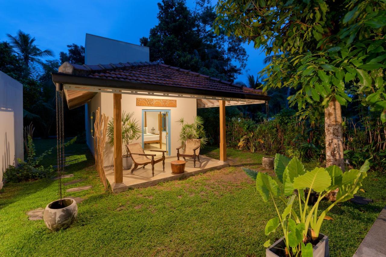 Stuthi Villa Ahangama Exteriör bild